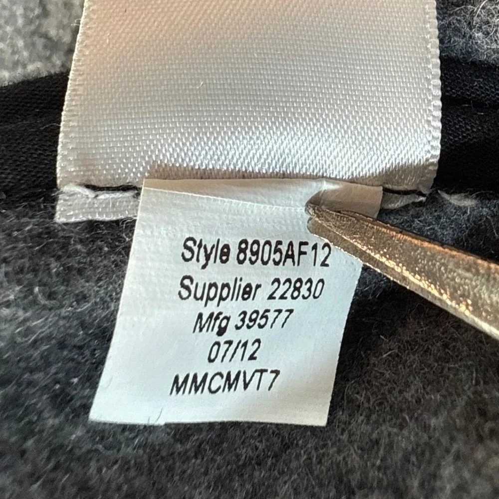Aeropostale Duffle Coat Womens M Grey Plaid Wool Blend Toggle EUC
